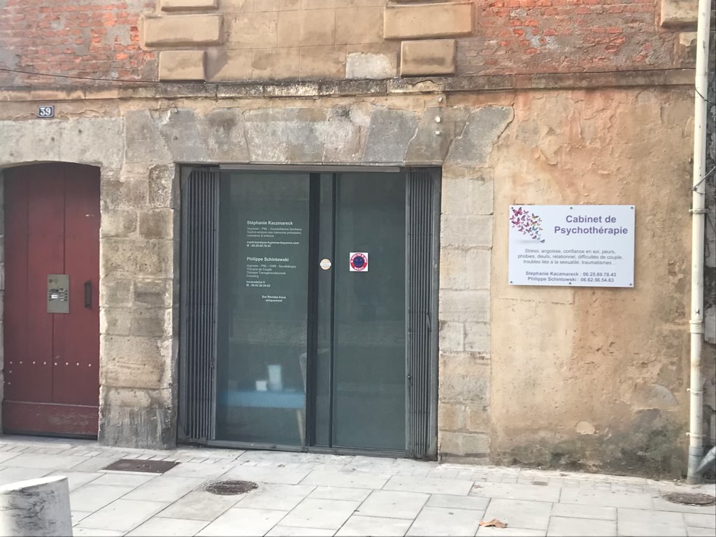 Cabinet de Psychothérapie, sophro-analyse, hypnose, PNL et constellations familiales à Bayonne - Pays Basque